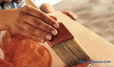 Jak lakierować drewno