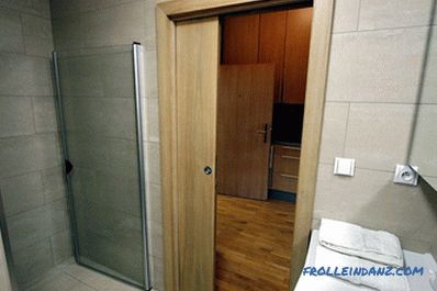 Które drzwi lepiej umieścić w łazience i toalecie