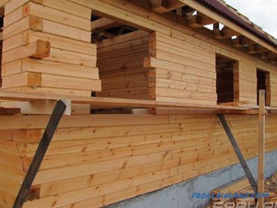 Które drewno jest lepsze do budowy domu