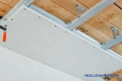 Napraw sufit w drewnianym domu własnymi rękami (zdjęcia i filmy)