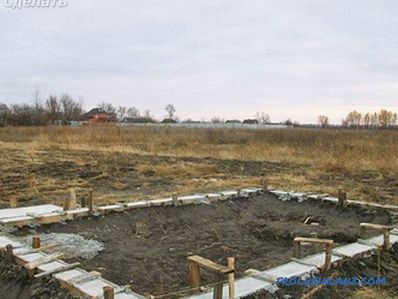 Jak zbudować stodołę własnymi rękami (+ zdjęcia)
